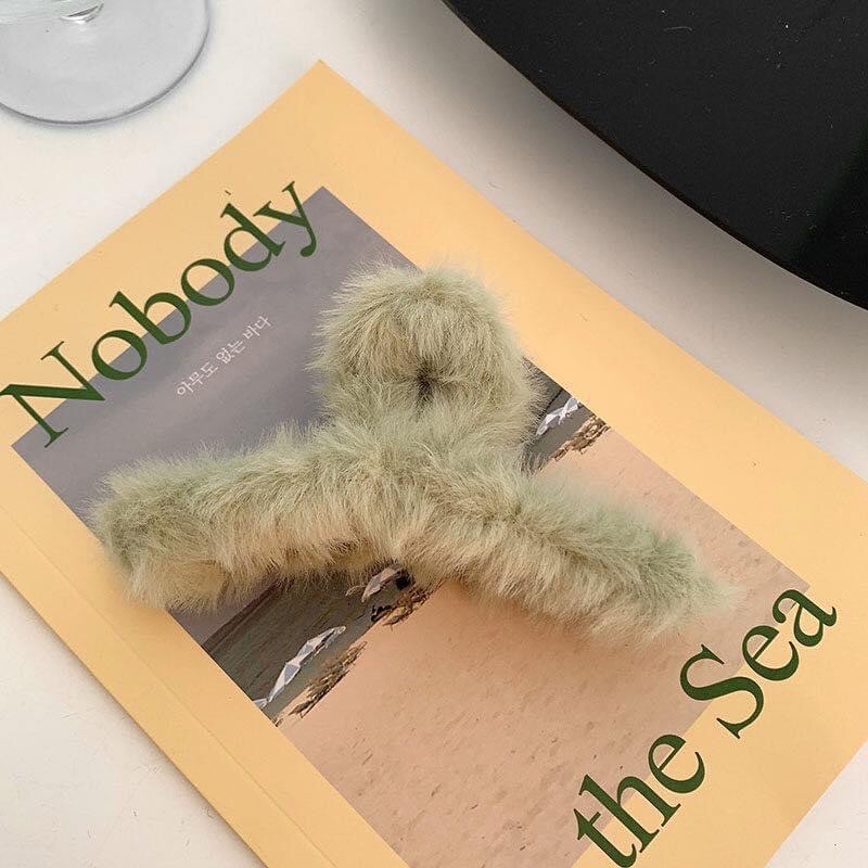 Kẹp tóc phủ lông nhung cỡ lớn phong cách Hàn Quốc thời trang thu đông xinh xắn cho nữ- Chizi Shop