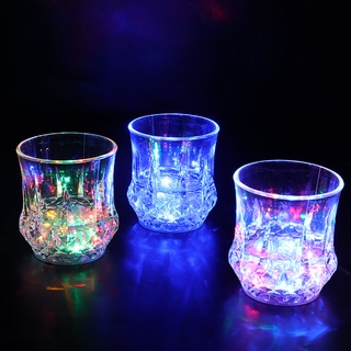 Ly Uống Rượu Có Đèn Led Phát Sáng Độc Đáo