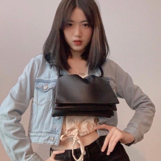 Túi xách màu kẹo kiểu dáng thời trang