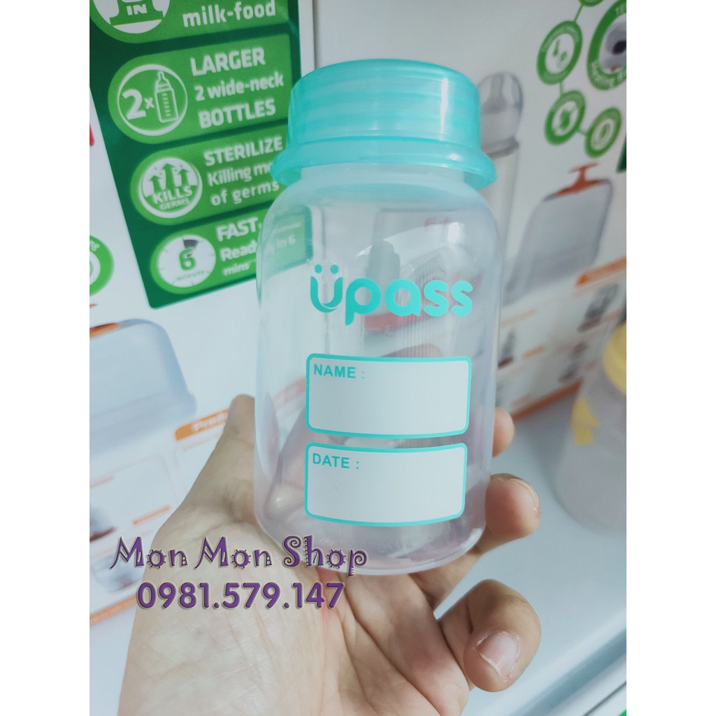 Bình trữ sữa Upass Thái Lan 125ml thiết kế nắp có thể gắn thêm núm ti cho bé