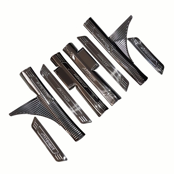 Bộ ốp bậc cửa, nẹp bước chân Mitsubishi Attrage 2020 mẫu Titan tặng kèm keo trợ dính tặng keo trợ dính