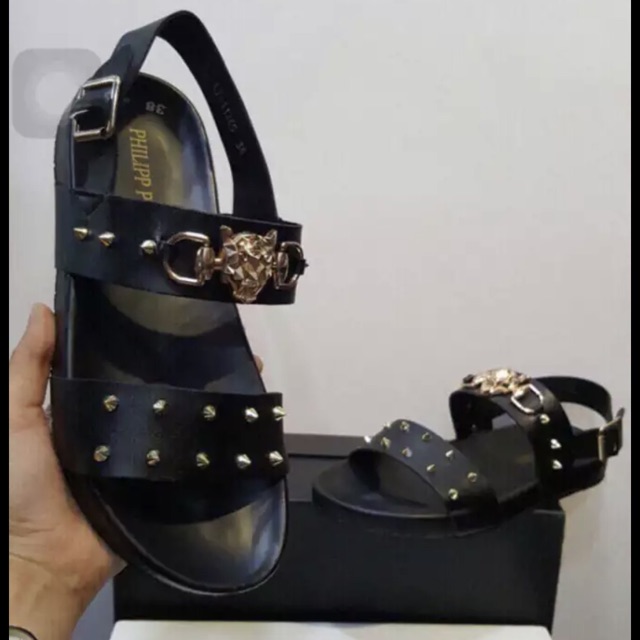 [Mã FASHIONT4MA2 giảm 10K đơn 50K] dép quai hậu tán đinh mặt hổ nam