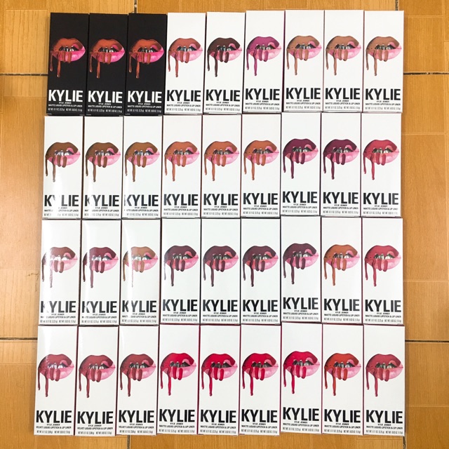Set son và chì kẻ môi Kylie Lip Kit