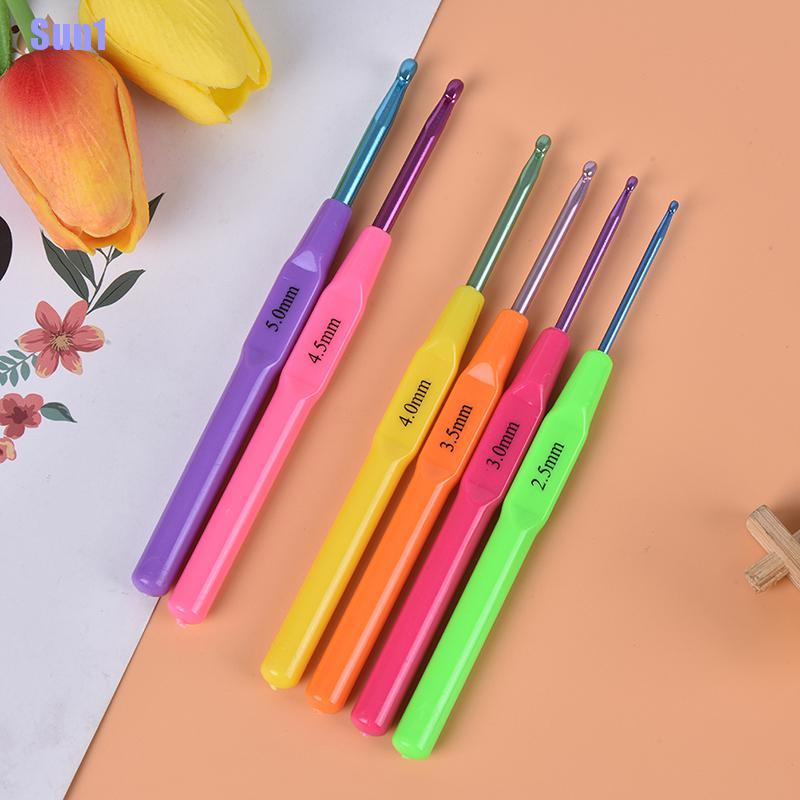 Bộ 6 Móc Len Cuộn Bằng Nhôm Nhiều Màu Sắc