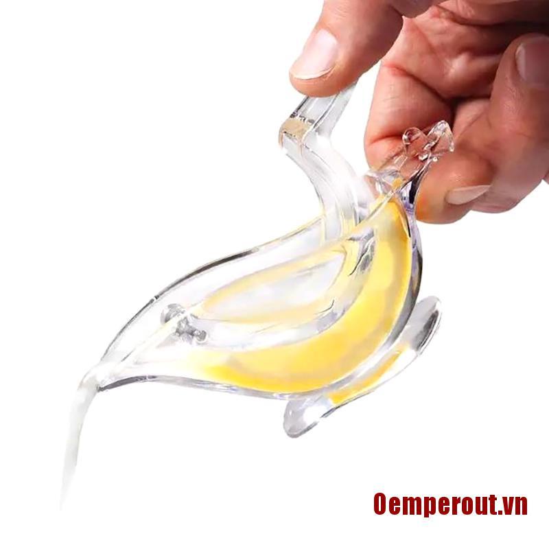 Oemperout❤Acrylic Lemon Clip Transparent Fruit Juicer Home Kitchen Bar Gadget Boat Shape