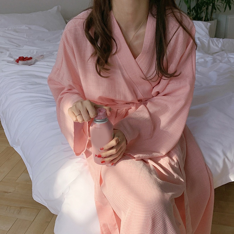 Áo Choàng Tắm Tay Dài Cổ Chữ V Có Túi Trước Họa Tiết Sọc Caro