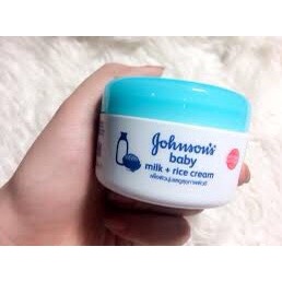 🌹Kem dưỡng da Gohnson's Baby chứa sữa và gạo - 50g