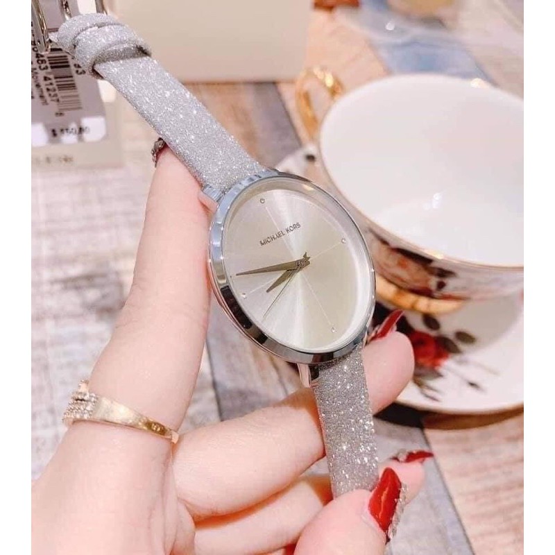 Đồng hồ Michael kors size 38mm hàng mua chính hãng mỹ