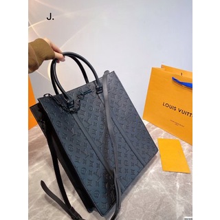 LOUIS VUITTON Túi Đeo Vai Thể Thao In Logo LV Sang Trọng Thời Trang Cho Nữ