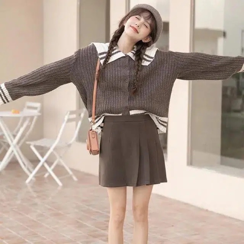 Áo Len Nữ Màu Ghi Đen Be Cổ Bẻ Vuông Dài Tay Phối Sọc Cài Cúc Loại 1 Phong Cách Nữ Sinh Hàn Quốc