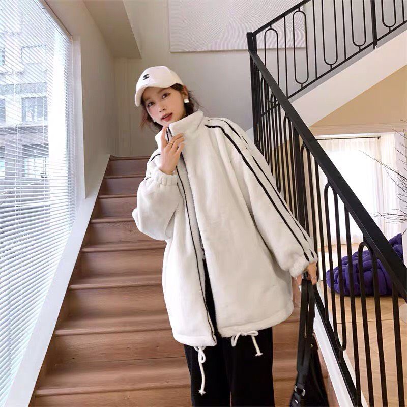 Áo khoác lông thú