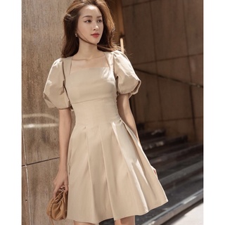 Đầm Cổ Vuông Xếp Li Eo Tay Bí Nhẹ Nhàng Sang Trọng