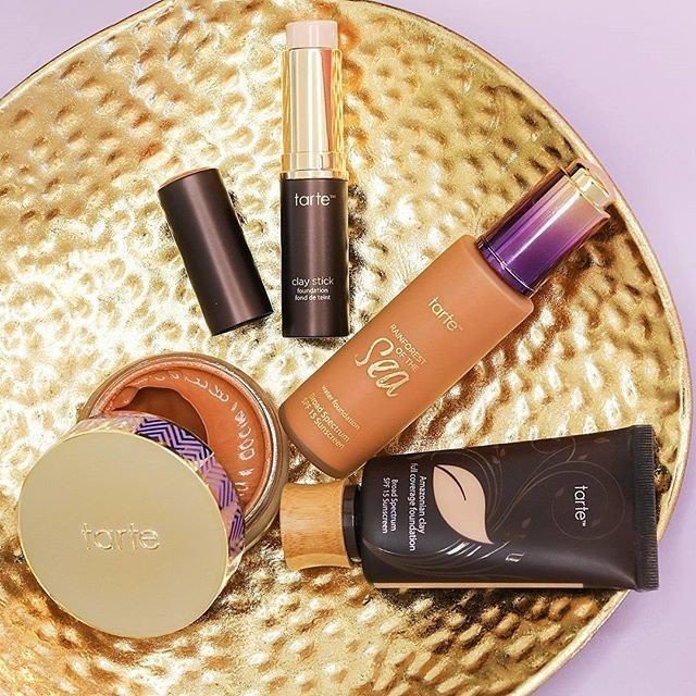 Kem nền Amazonian clay 12-hour full coverage foundation SPF 15 | BigBuy360 - bigbuy360.vn