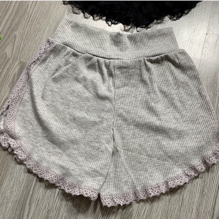 Quần đùi mặc ngủ viền ren chât thun gân mát mịn 25STORE