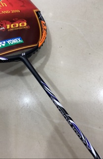 VỢT CẦU LÔNG YONEX ASTROX 100ZZ/100ZX