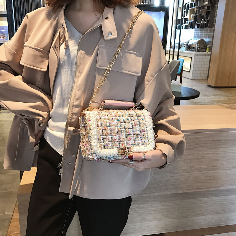 Túi Xách Đeo Chéo Thời Trang Nữ Sành Điệu IELGY