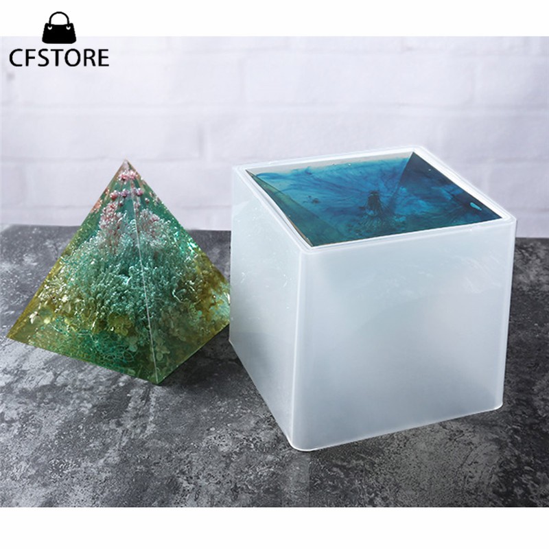 Khuôn chế tác resin hình tam giác