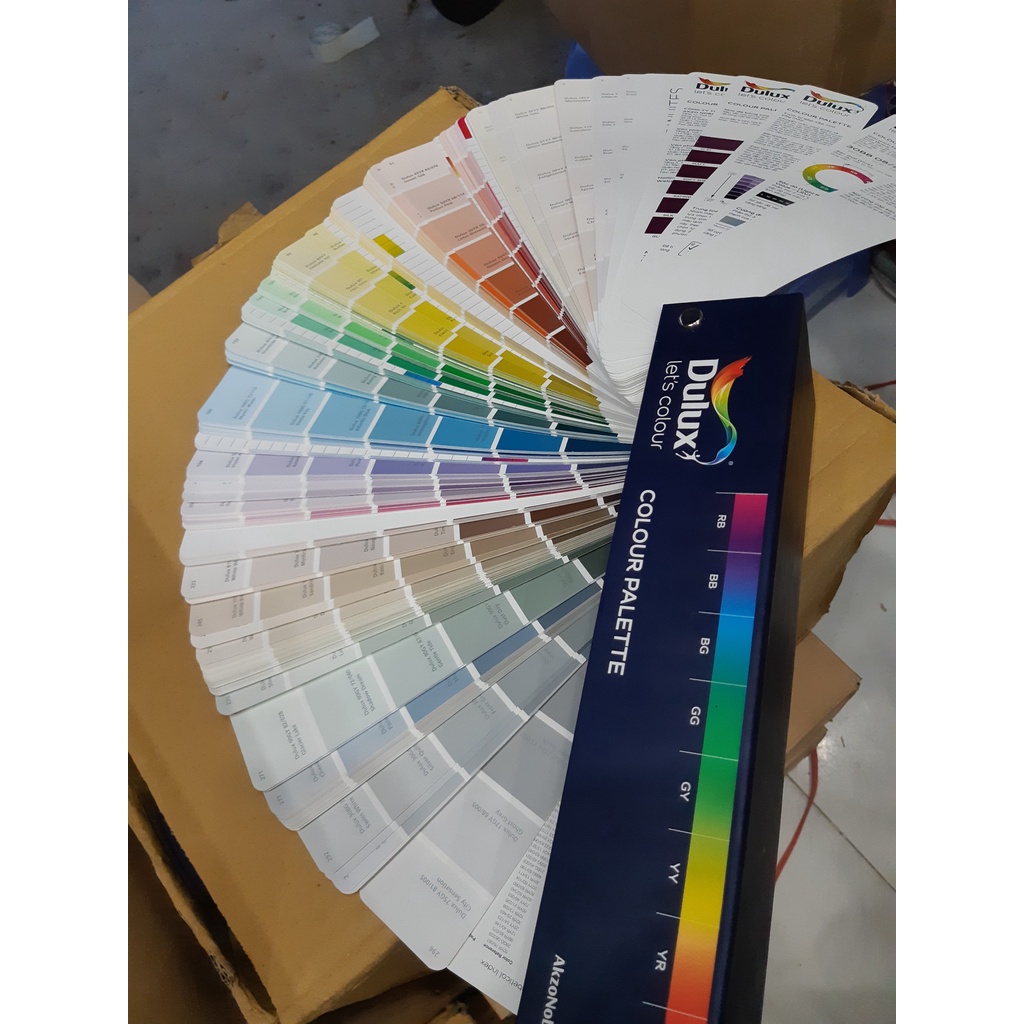 Cây quạt màu Sơn Dulux - Maxilite 2022 mới nhất