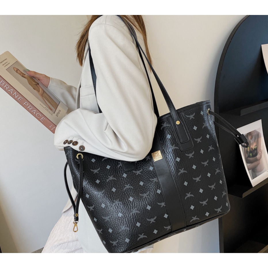 G163 Túi quai xách túi đeo Quảng Châu da PU mềm màu sắc trẻ trung form to