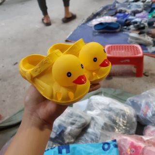 Dép sục nhẹ con vịt đáng yêu bền đẹp