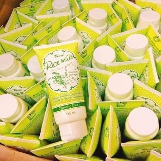 Sữa rửa mặt gạo Civic Rice milk Thái Lan