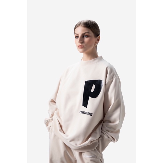 P LOGO SWEATER PHENOMENAL