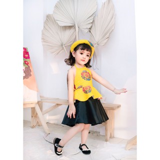 Sét yếm gấm Tết.