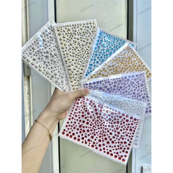 Miếng dán đính đá festival cho mặt / mắt / trang trí tóc dùng trong trang điểm, lên concept chụp hình ấn tượng