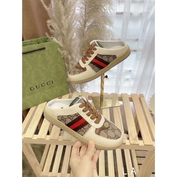 Giày sục thể thao nữ sneaker sơn.tùng giày chạy bộ siêu nhẹ êm chân đẹp rẻ thời trang