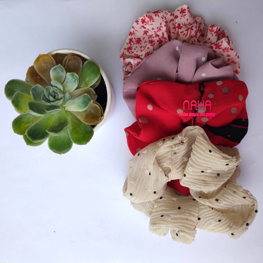 Cột tóc vải hoa, scrunchie handmade Naha