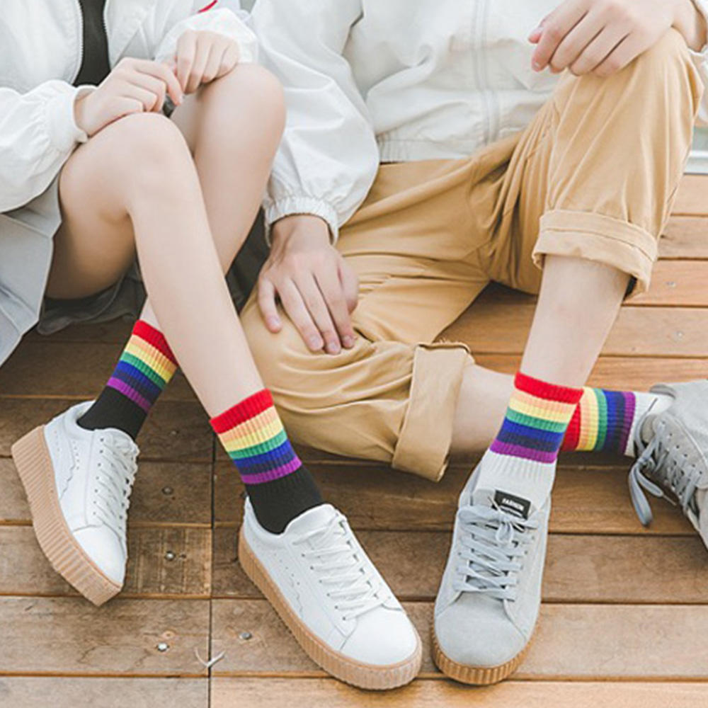 Đôi Vớ Cotton Họa Tiết Sọc Nhiều Màu Thời Trang Cho Nam