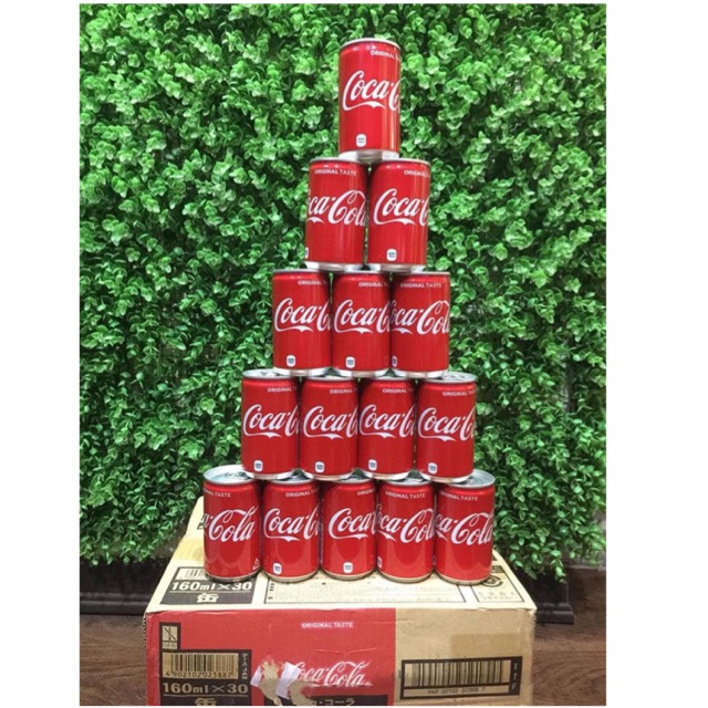 Nước uống CoCa mini nhật thùng 30lon