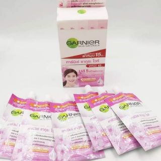 Kem dưỡng Garnier Skin Natura thái lan