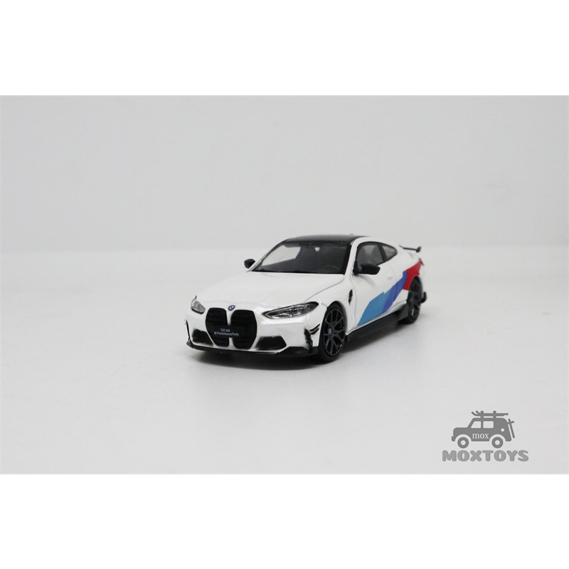 Mô Hình Xe Hơi BMW M4 Màu Trắng/Đen Tỉ Lệ 1:64