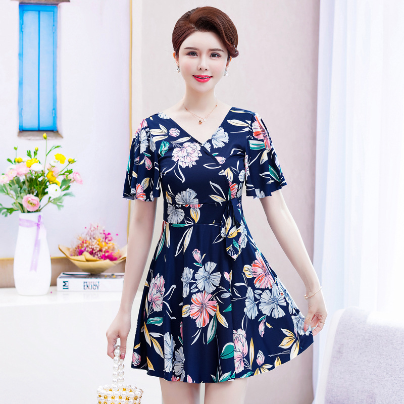 Bộ Đồ Bơi Một Mảnh Dáng Rộng Xinh Xắn Cho Mẹ Và Bé | BigBuy360 - bigbuy360.vn