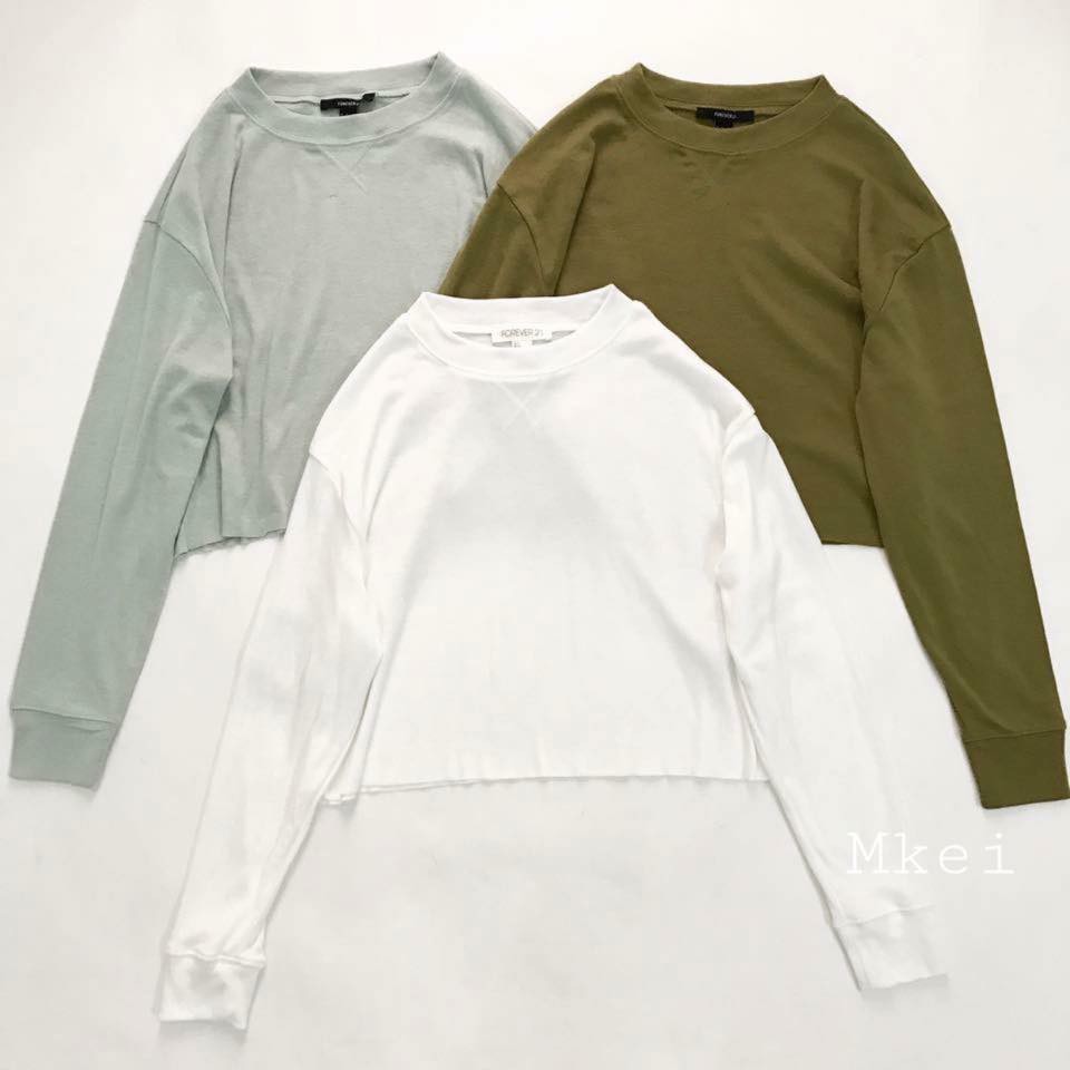 Áo crop F21 tay dài