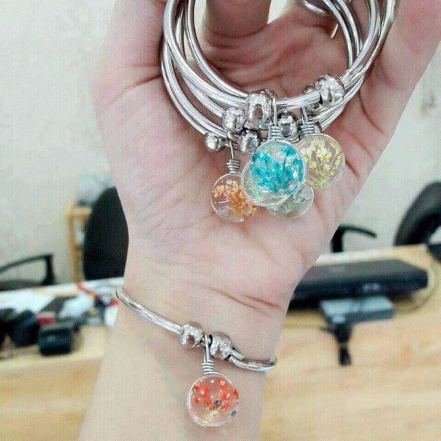1 mặt đá pha lê hoa khô đủ màu nhiều size làm vòng tay, vòng cổ làm handmade tuỳ ý