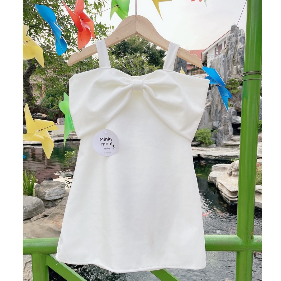 Váy 2 dây nơ ngực bé gái xịn sò 10-22kg