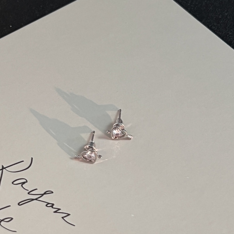 Khuyên Tai Hình Trái Tim Đơn Giản Phong Cách Hàn Quốc