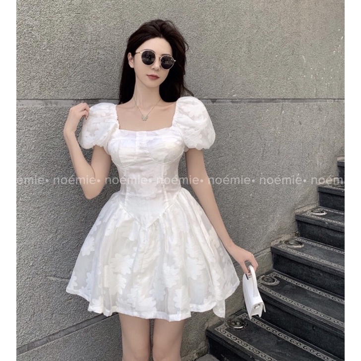 Đầm xoè chiết eo tiểu thư