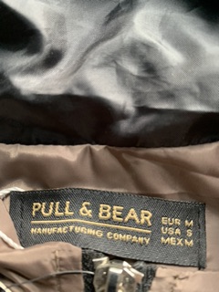 [Xả hàng] Áo gió Pull and bear màu nâu size M