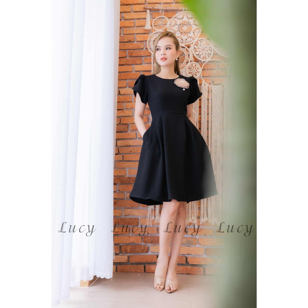 Đầm tuyết mưa + hoa cài 1906 Váy Lucy | BigBuy360 - bigbuy360.vn