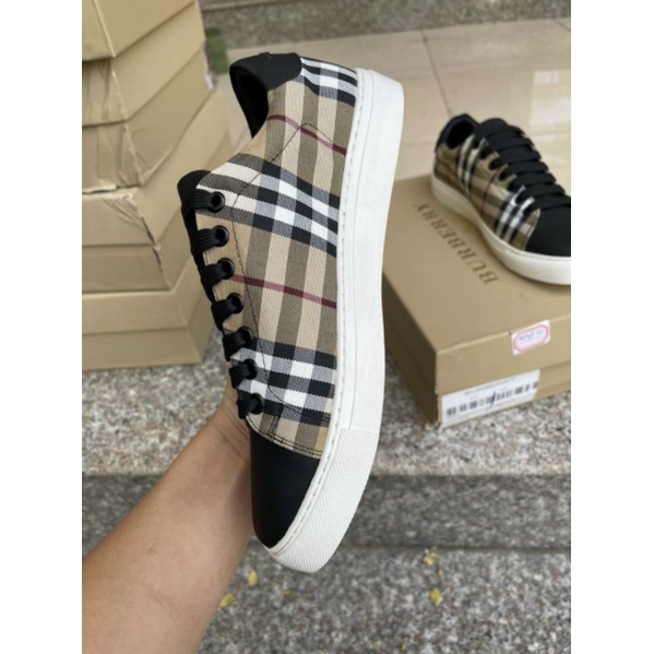 Giày sneaker Burbery