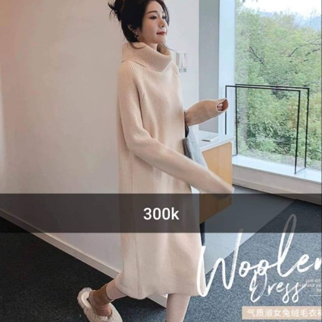 Đầm len cổ lọ