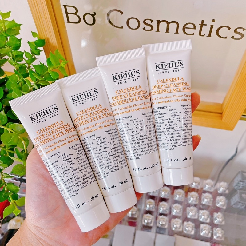 Sữa Rửa Mặt Hoa Cúc Calendula Deep Cleansing Foaming Face Wash