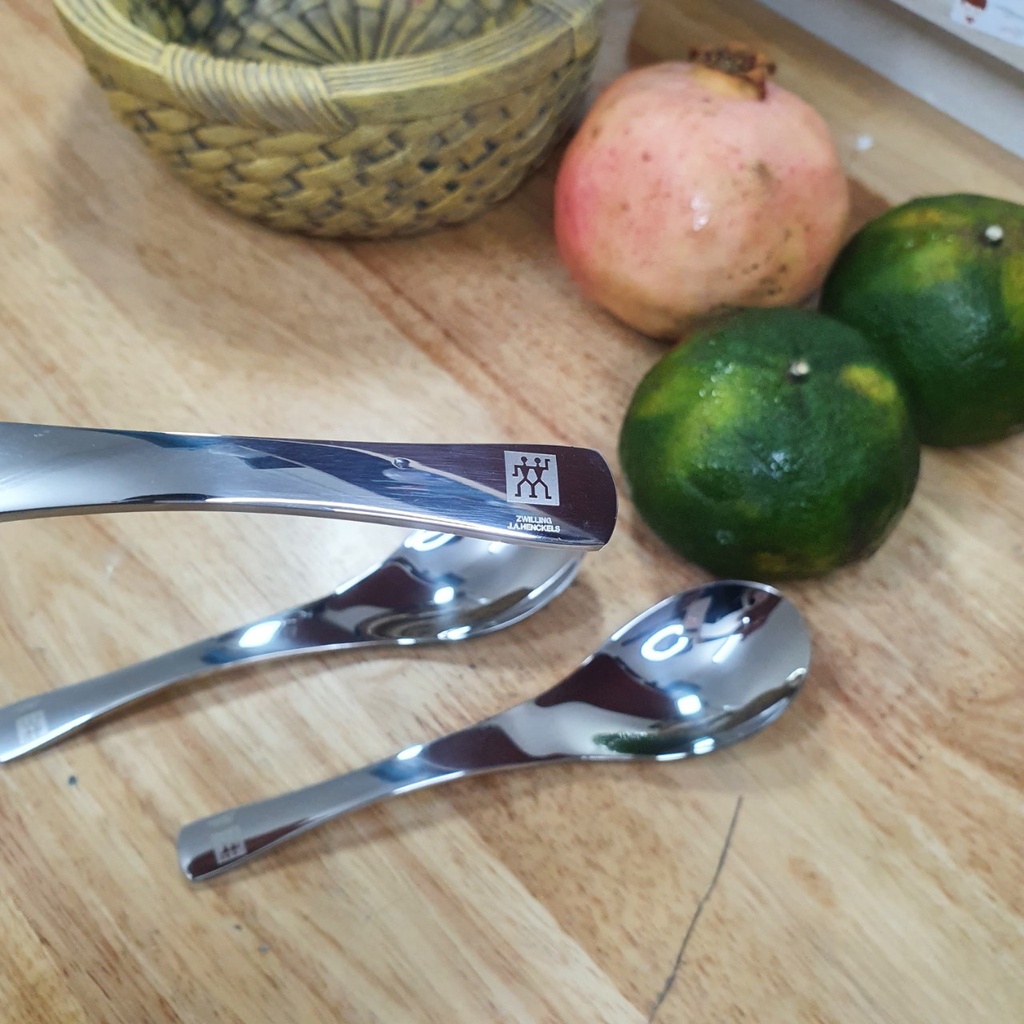 Thìa inox 304 Zwilling xuất Đức - chất liệu inox cao cấp
