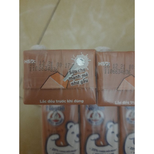 Sữa Nestle' gấu hương socola (vỉ 4 hộpx 180ml