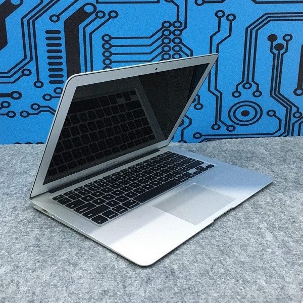 MacBook Air 2015 Core i5