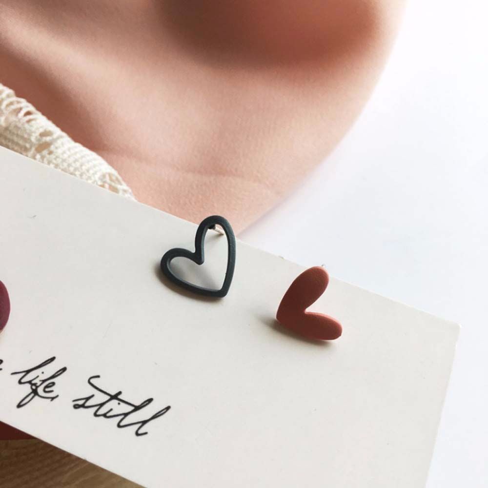 Khuyên Tai Hình Trái Tim Nhiều Màu Sắc Dễ Thương Phong Cách Hàn Quốc Cho Nữ