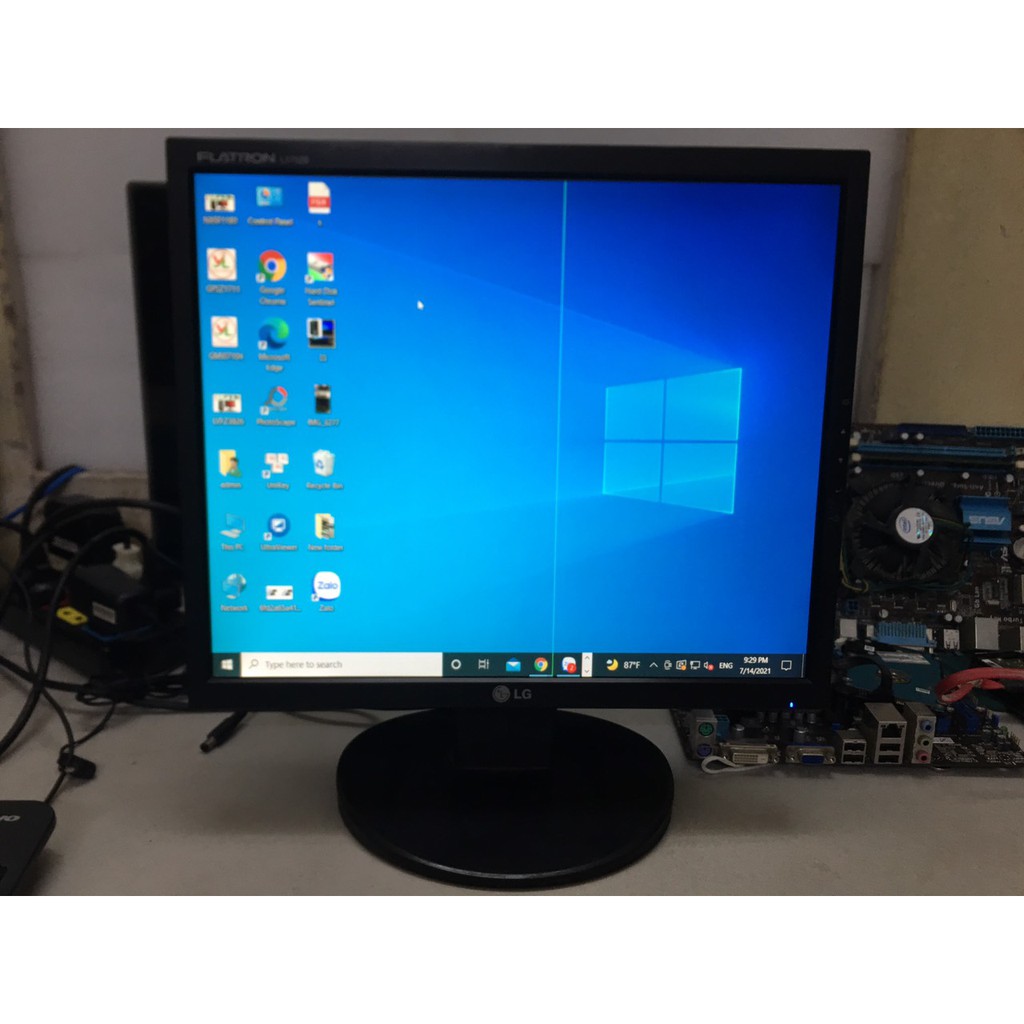 Giá rẻ màn hình LG 17'' inch Vuông | BigBuy360 - bigbuy360.vn